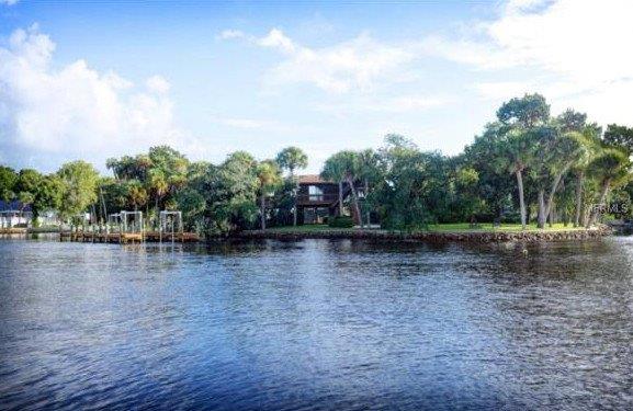 Riverhaven Waterfront Homes